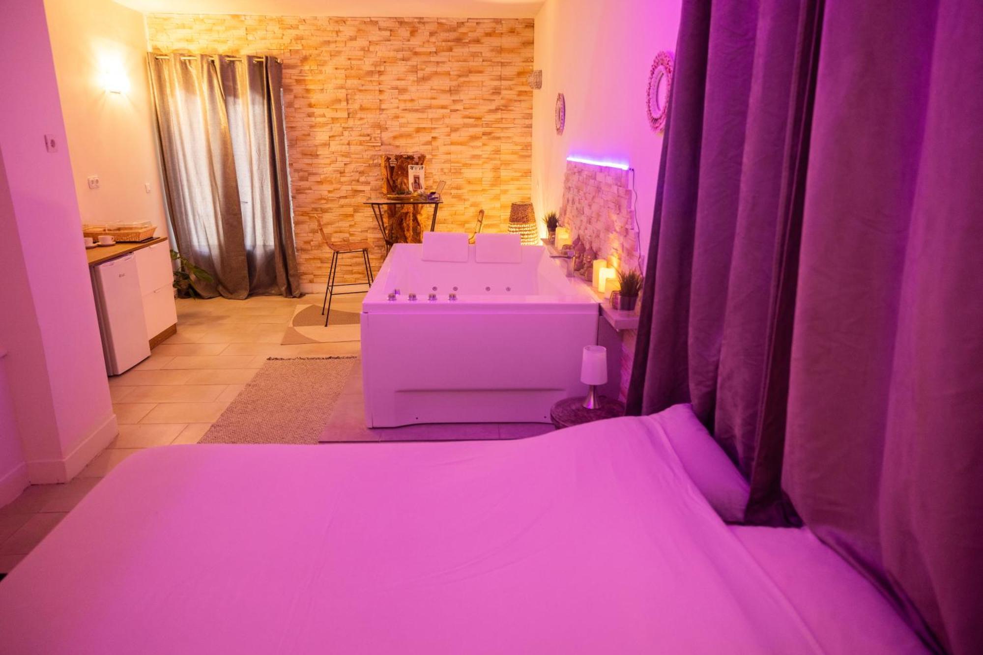 Suite And Spa La Perla Bianca Grabels Eksteriør bilde