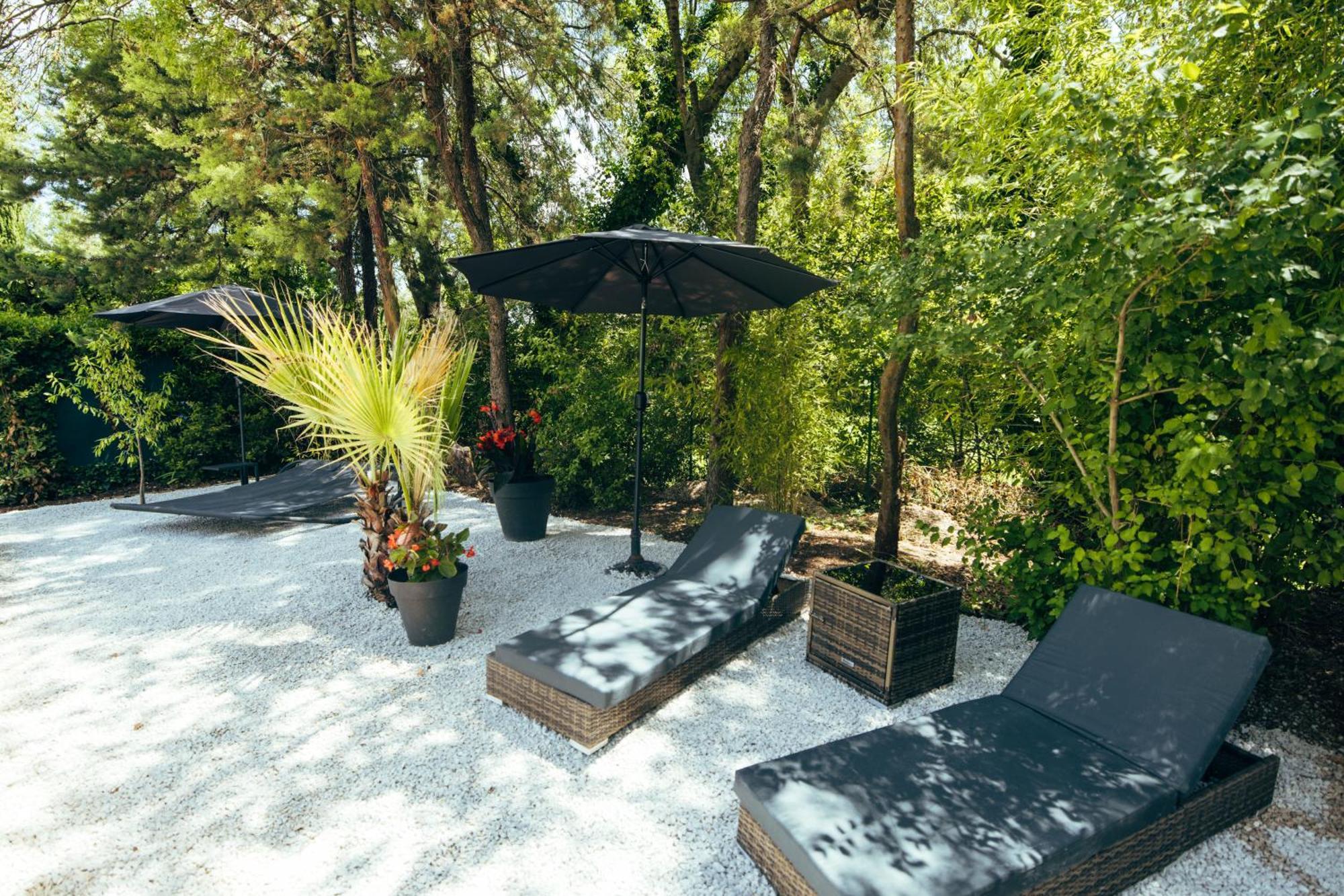 Suite And Spa La Perla Bianca Grabels Eksteriør bilde